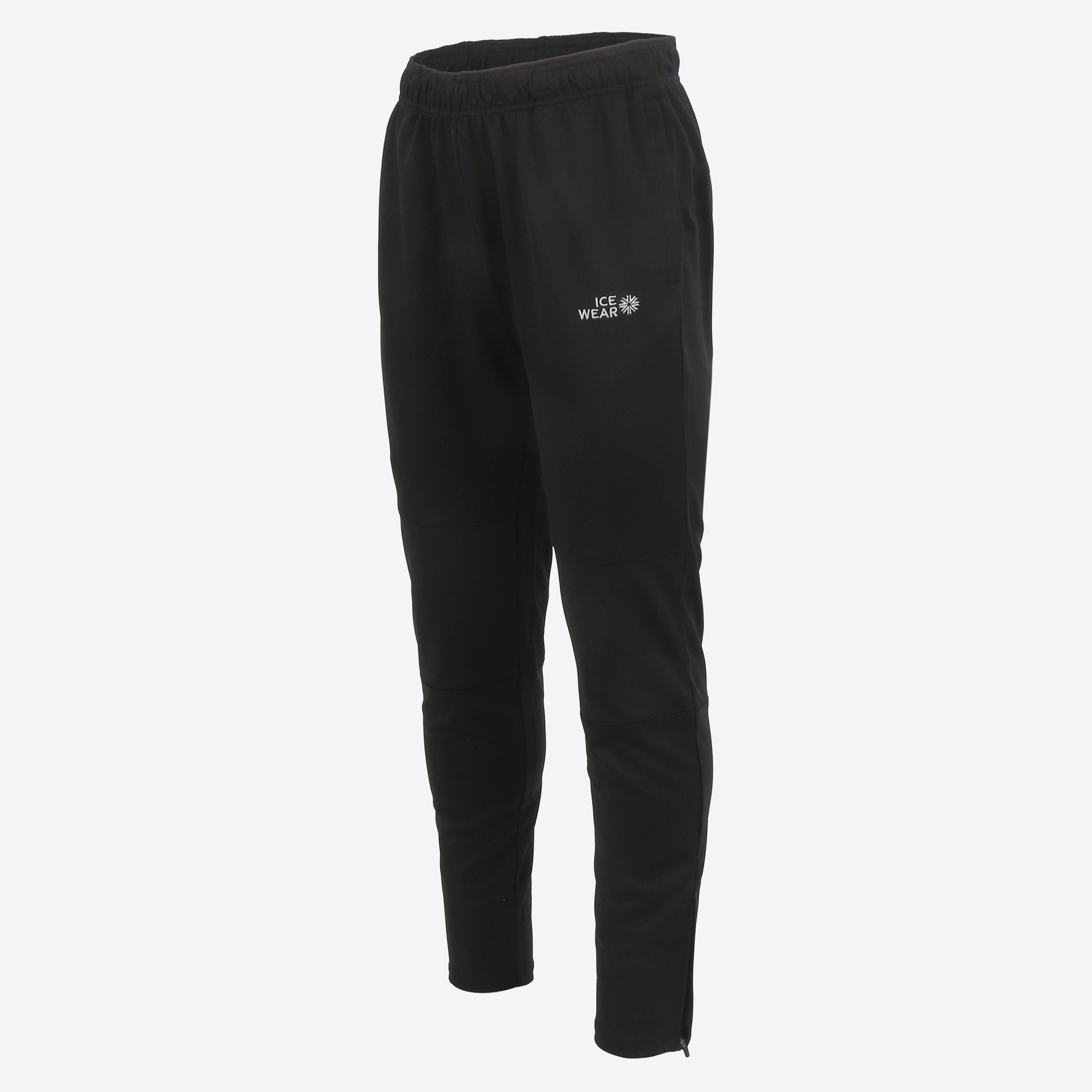 sandholl-trainers-jogging-trousers-workout-iceland_794.jpeg